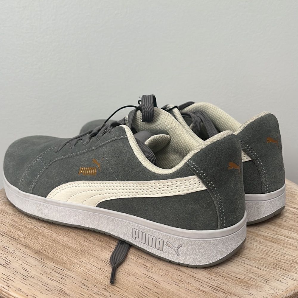 Puma Iconic Suede Low Women’s Sneakers, Size 8, NWOB - Picture 15 of 16